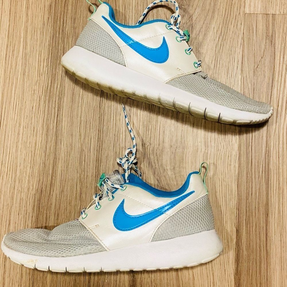 Nike Roshe One Blue Lagoon Silver White GS Youth 5